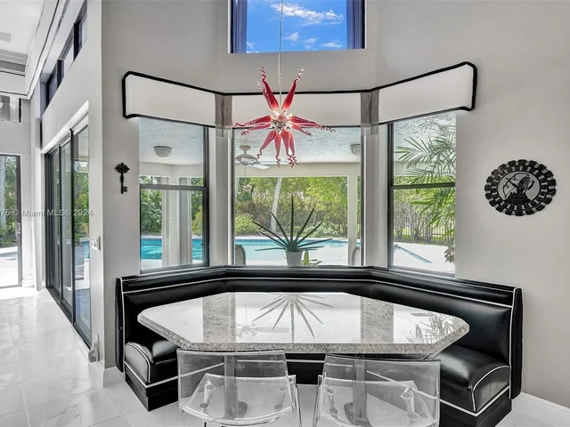 375 Alexandra Cir # 375, Weston FL 33326