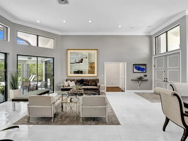 375 Alexandra Cir # 375, Weston FL 33326