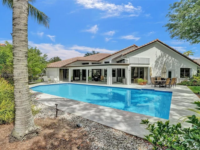 375 Alexandra Cir # 375, Weston FL 33326