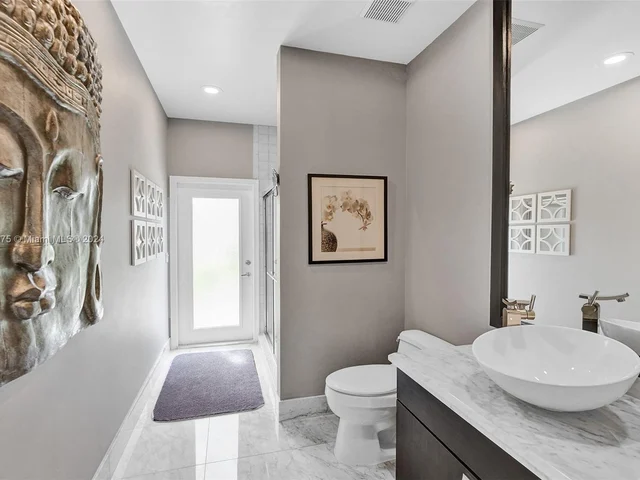 375 Alexandra Cir # 375, Weston FL 33326