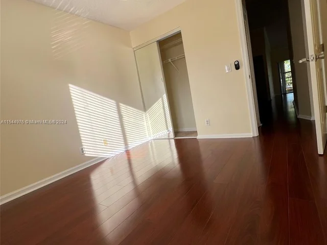 7 Via De Casas Sur # 202, Boynton Beach FL 33426