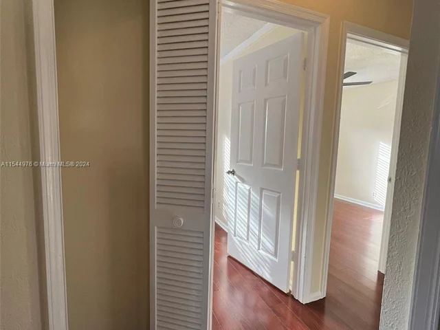 7 Via De Casas Sur # 202, Boynton Beach FL 33426