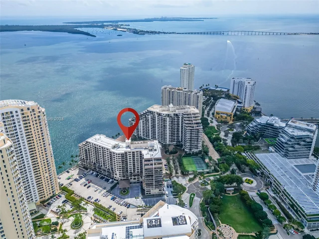 540 Brickell Key Dr # 1016, Miami FL 33131