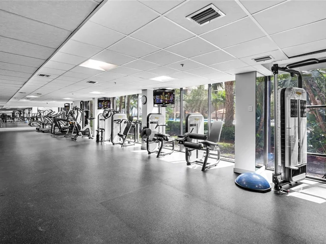 540 Brickell Key Dr # 1016, Miami FL 33131