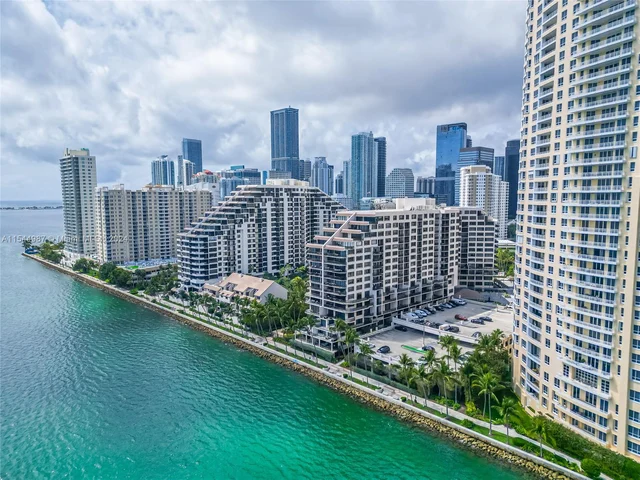 540 Brickell Key Dr # 1016, Miami FL 33131