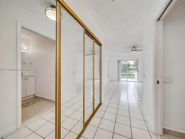 11640 NW 39th St # 1, Coral Springs FL 33065