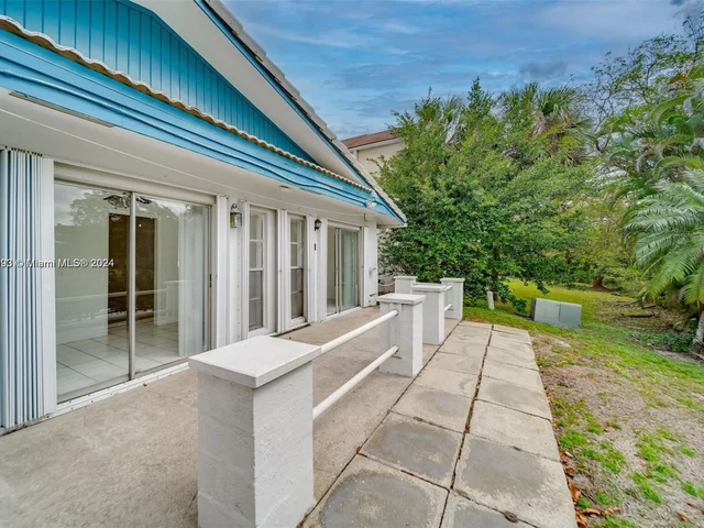 11640 NW 39th St # 1, Coral Springs FL 33065