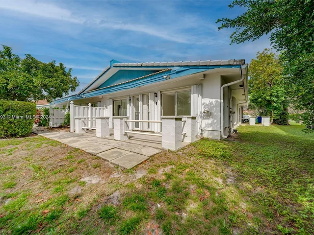 11640 NW 39th St # 1, Coral Springs FL 33065