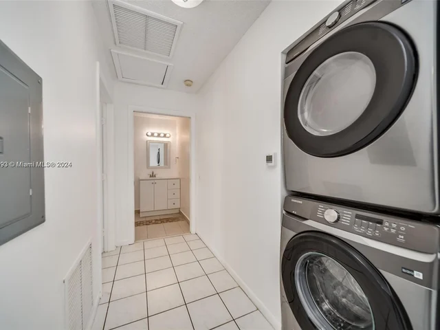 11640 NW 39th St # 1, Coral Springs FL 33065