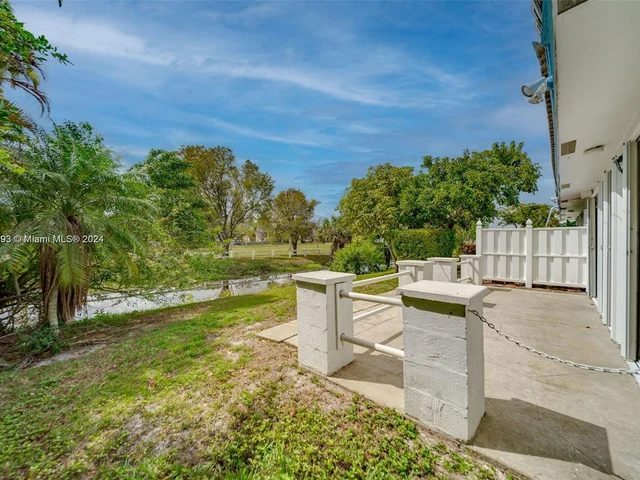 11640 NW 39th St # 1, Coral Springs FL 33065