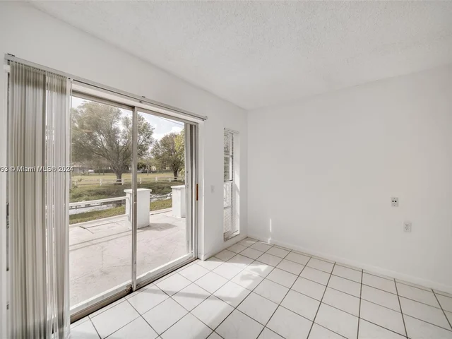 11640 NW 39th St # 1, Coral Springs FL 33065