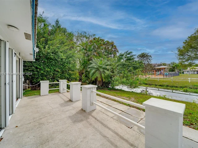 11640 NW 39th St # 1, Coral Springs FL 33065