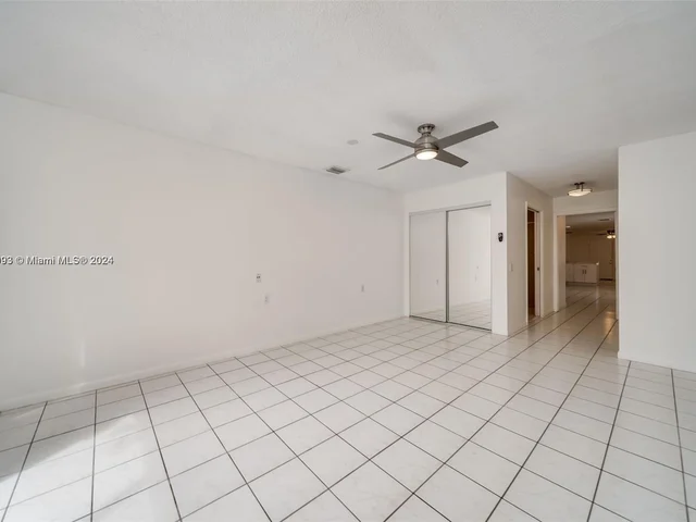 11640 NW 39th St # 1, Coral Springs FL 33065