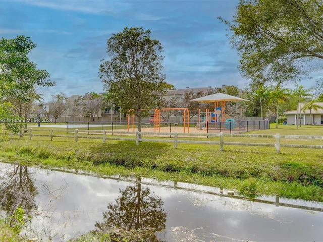 11640 NW 39th St # 1, Coral Springs FL 33065