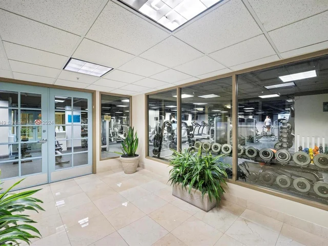 3020 NE 32nd Ave # 713, Fort Lauderdale FL 33308