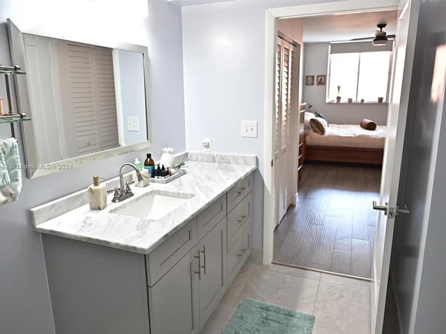 3020 NE 32nd Ave # 713, Fort Lauderdale FL 33308