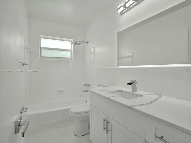 4440 NE 16th Ave, Oakland Park FL 33334