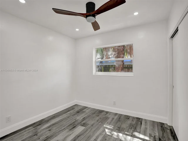 4440 NE 16th Ave, Oakland Park FL 33334