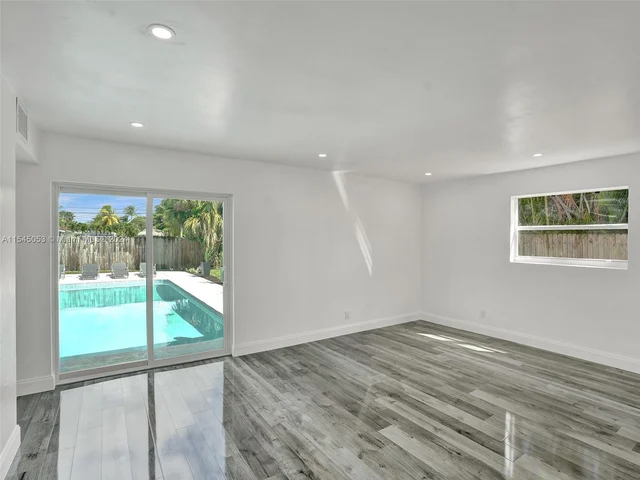 4440 NE 16th Ave, Oakland Park FL 33334