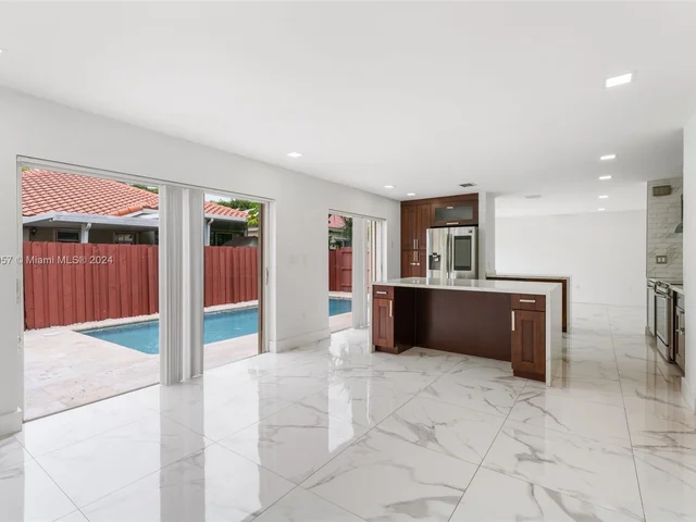 8148 SW 163rd Ct, Miami FL 33193