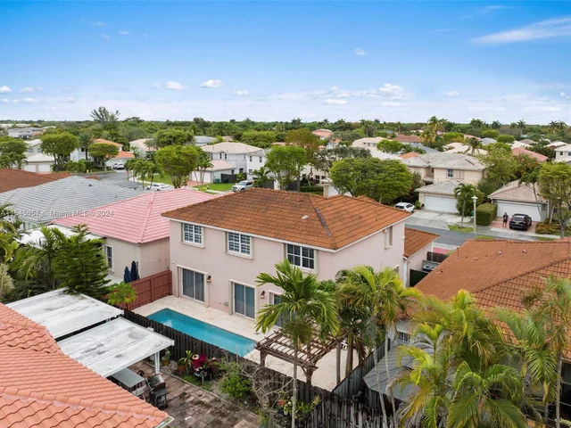 8148 SW 163rd Ct, Miami FL 33193