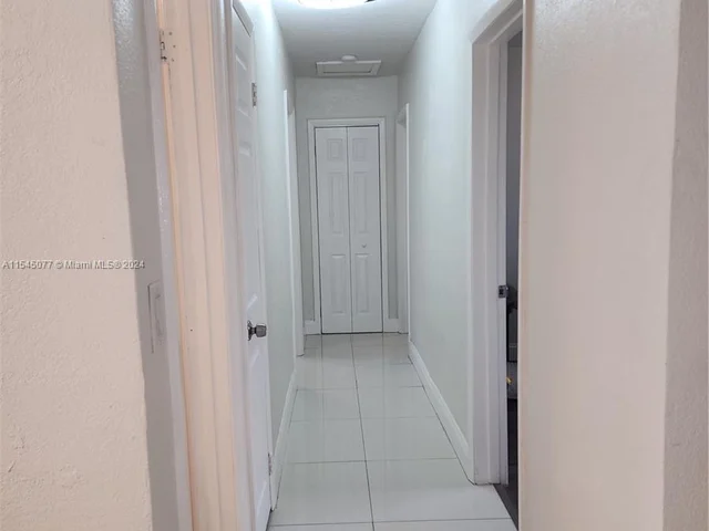 20405 NW 37th Ct, Miami Gardens FL 33055