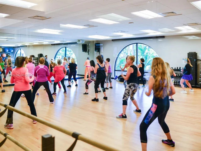 7000 Island Blvd # 2005, Aventura FL 33160