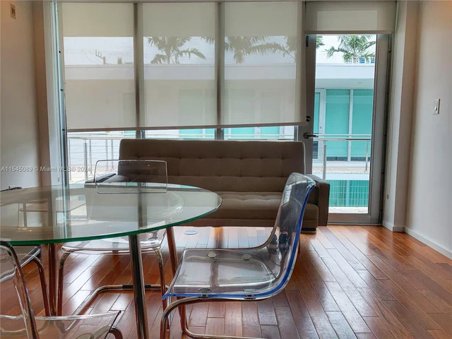 1601 west # 212, Miami Beach FL 33139