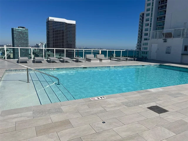 133 NE 2nd Ave # 1601, Miami FL 33132