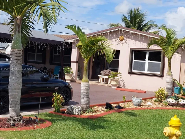 11040 SW 217th Ter, Miami FL 33170