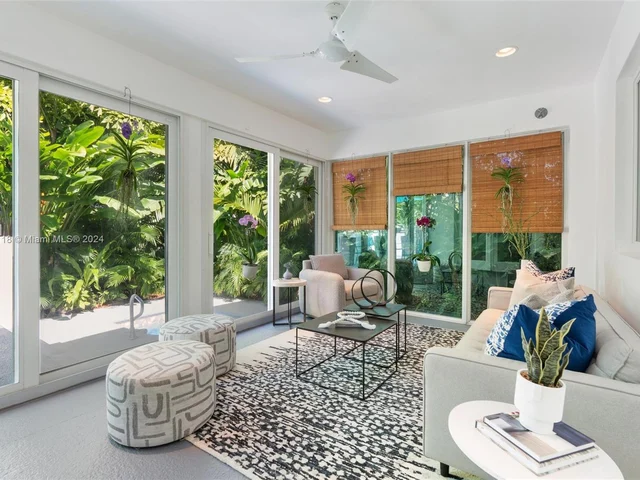 1629 Westward Dr, Miami Springs FL 33166