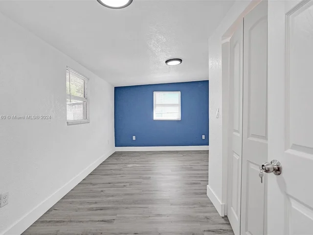 849 NE 133rd St, North Miami FL 33161