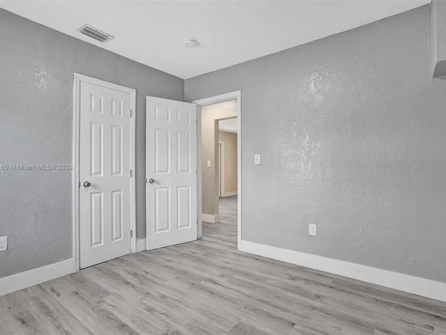 849 NE 133rd St, North Miami FL 33161