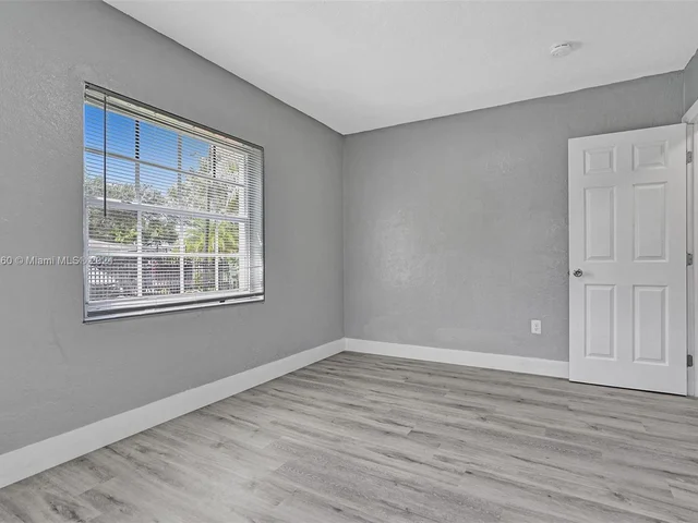 849 NE 133rd St, North Miami FL 33161