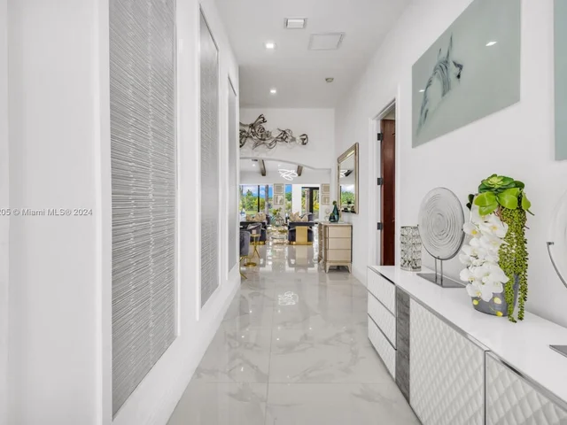 7720 SW 137th Ct, Miami FL 33183