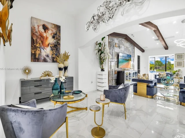 7720 SW 137th Ct, Miami FL 33183