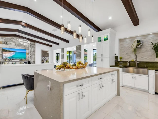 7720 SW 137th Ct, Miami FL 33183