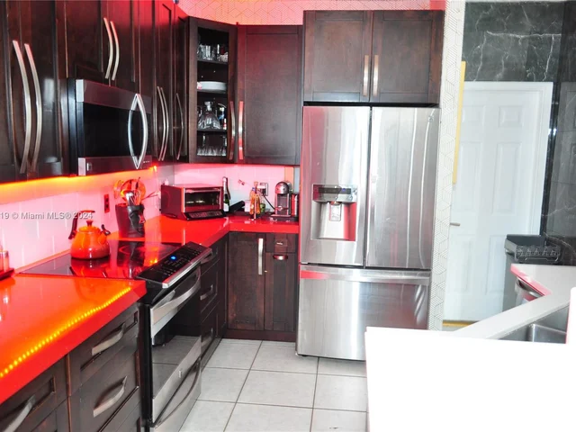 4849 NW 108th Path # 0, Doral FL 33178