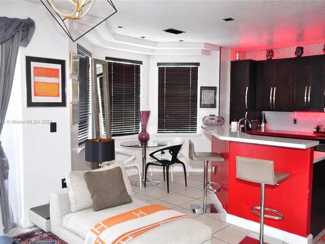 4849 NW 108th Path # 0, Doral FL 33178