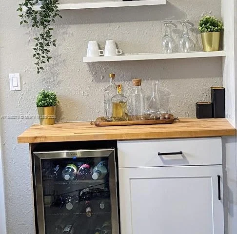 1812 NE 11th Ave # 4, Fort Lauderdale FL 33305