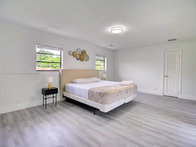 2703 Adams St, Hollywood FL 33020