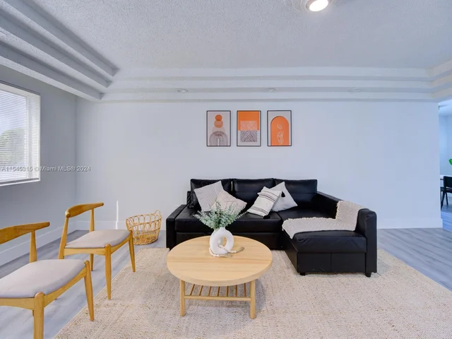 2703 Adams St, Hollywood FL 33020