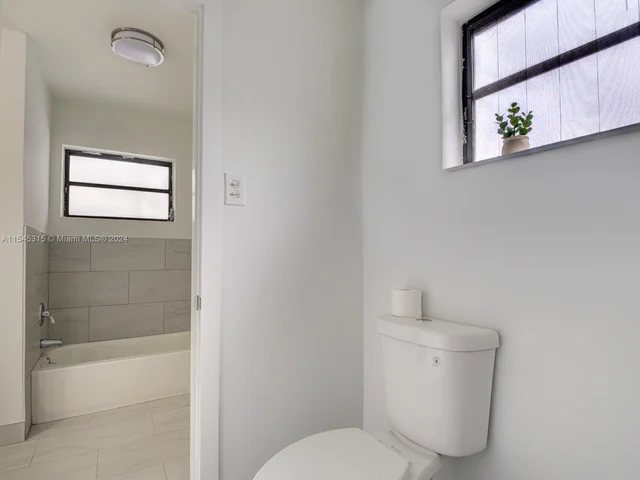 2703 Adams St, Hollywood FL 33020