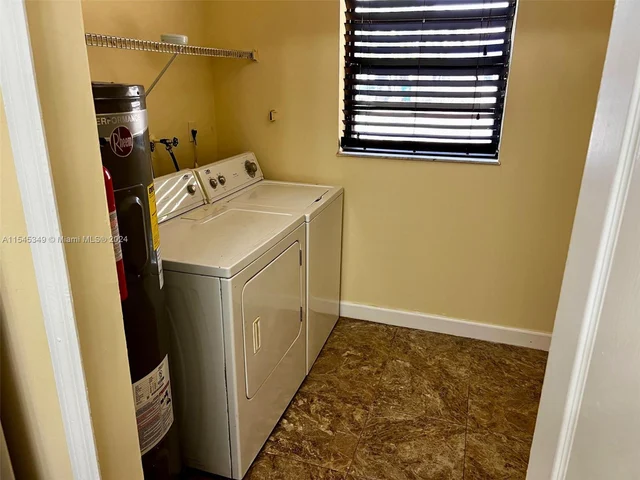 1071 NW 128th Ave # 1071, Miami FL 33182