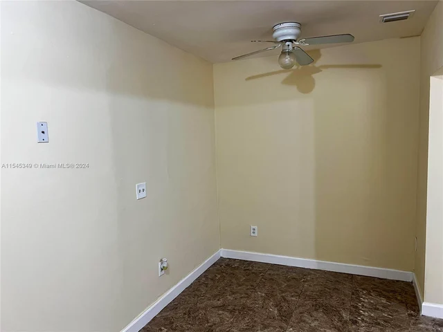 1071 NW 128th Ave # 1071, Miami FL 33182