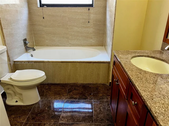 1071 NW 128th Ave # 1071, Miami FL 33182