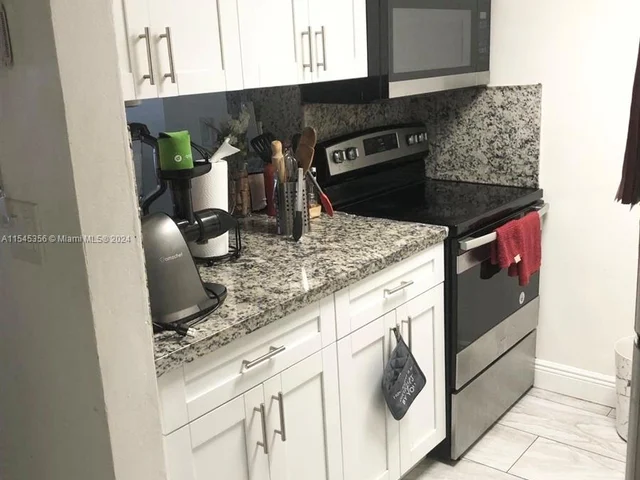 777 SW 9th Ave # 411, Miami FL 33130