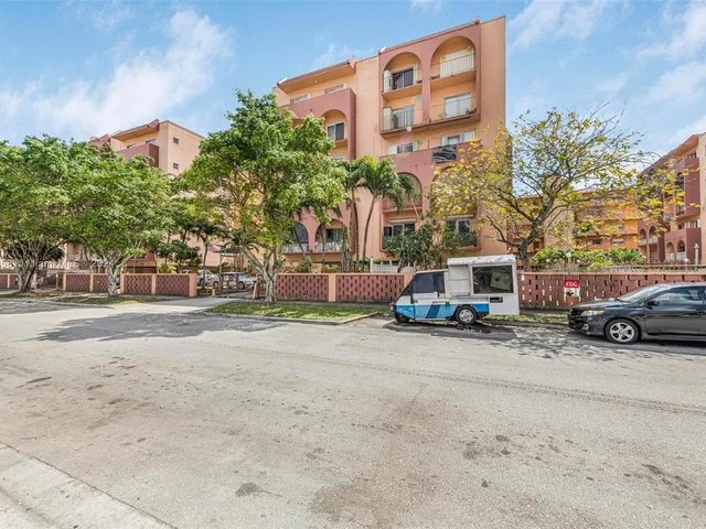 440 E 23rd St # 1209, Hialeah FL 33013