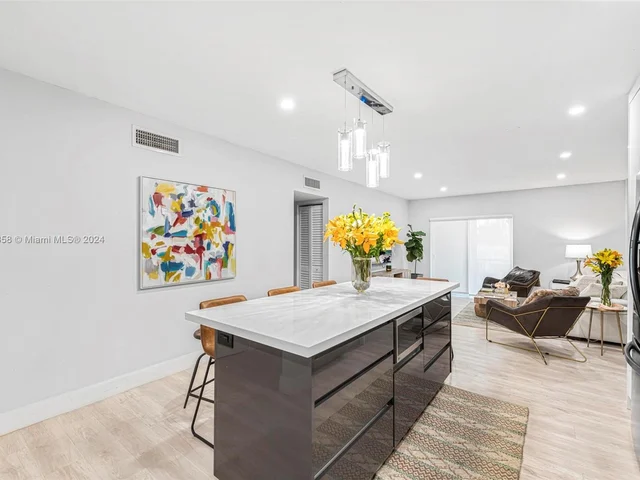 440 E 23rd St # 1209, Hialeah FL 33013