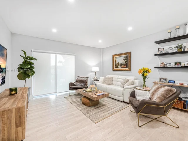 440 E 23rd St # 1209, Hialeah FL 33013